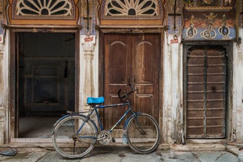 Getty image of bicycle in India.