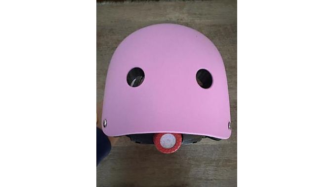 Wisekiddy multi-purpose helmet (rear view).